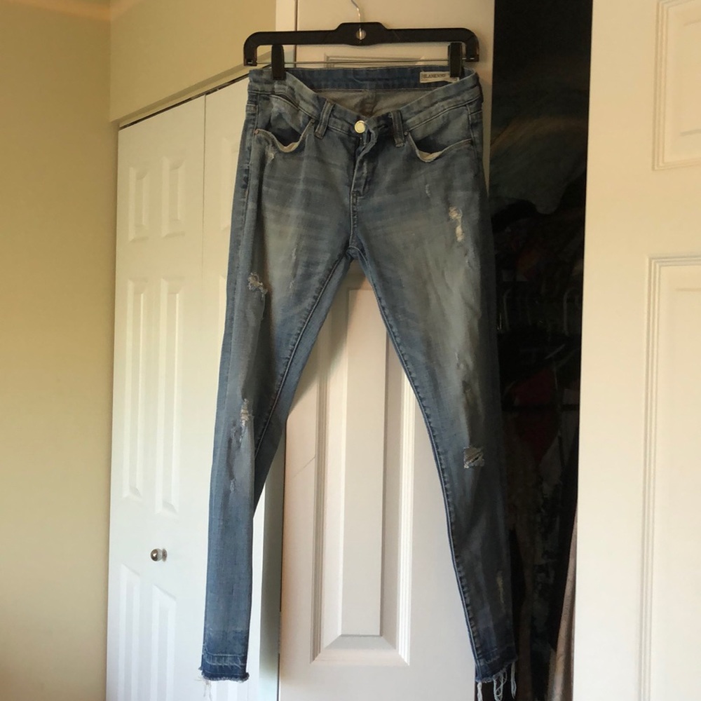 BLANKNYC skinny distressed blue jeans sz 26